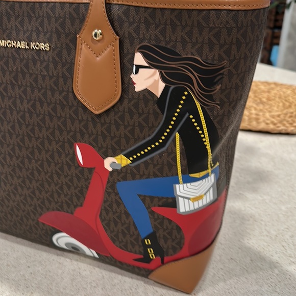 NWT Michael Kors Special Edition Large Tote - Picture 3 of 8